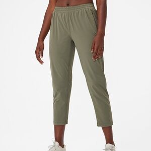 Outdoor Voices Zephyr 26" Pant - Size XS Tea Tree Green